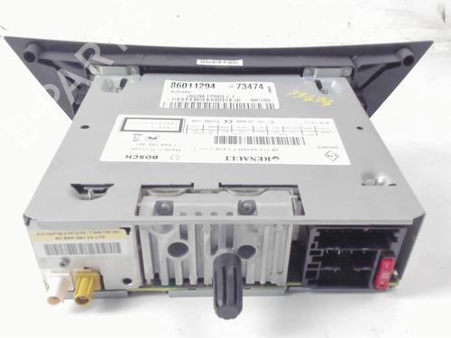 Used Radio Radio RENAULT LAGUNA III (BT0/1) 2.0 dCi (BT07, BT0J, BT14, BT1A, BT1S) (131 hp) 20420290 20420290
