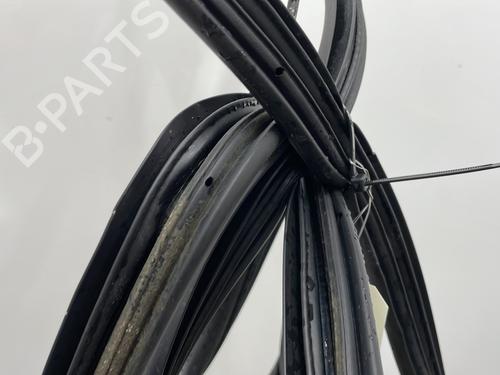 Rubber door seal LAND ROVER FREELANDER I (L314) 2.0 Td4 4x4 | BP26964343C142 