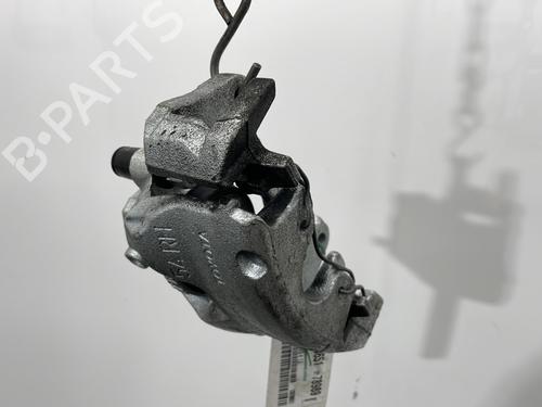 Used Right front brake caliper Right front brake caliper TOYOTA YARIS (_P21_, _PA1_, _PH1_) 1.5 Hybrid (MXPH10, MXPH11) (116 hp) 32094571 32094571