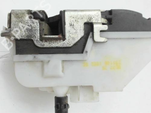 Used Front left lock Front left lock 20468805 20468805