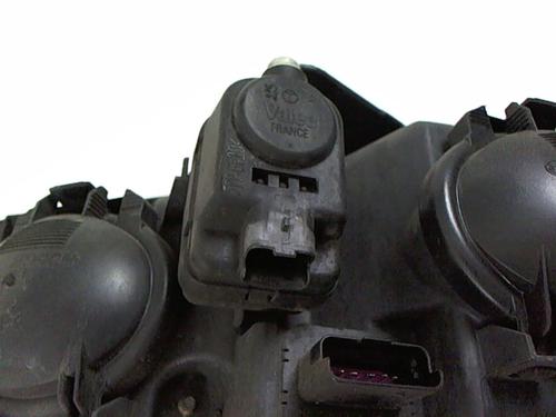 Right headlight PEUGEOT 406 (8B) 2.0 HDI 110 | BP20462188C29 