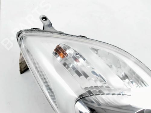 Right headlight TOYOTA YARIS (_P9_) 1.3 VVT-i (SCP90_, SCP90R) | BP32250266C29 
