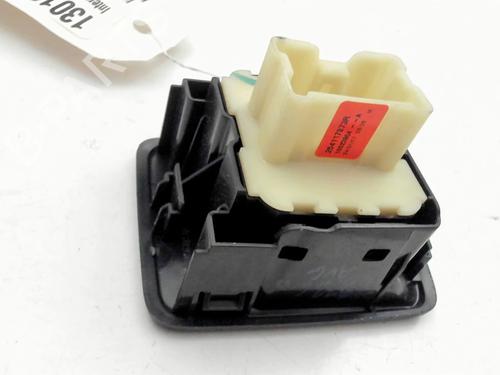 Left front window switch DACIA SANDERO II 1.0 SCe 75 (B8JC, B8JD, B8NC) | BP38101330I27 - Image 6