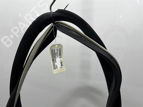 Used Rubber door seal Rubber door seal SEAT TOLEDO II (1M2) 1.6 16V (105 hp) 30115611 30115611