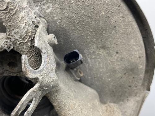 Used Right rear steering knuckle Right rear steering knuckle AUDI A5 (8T3) 3.0 TDI quattro (240 hp) 22415111 22415111