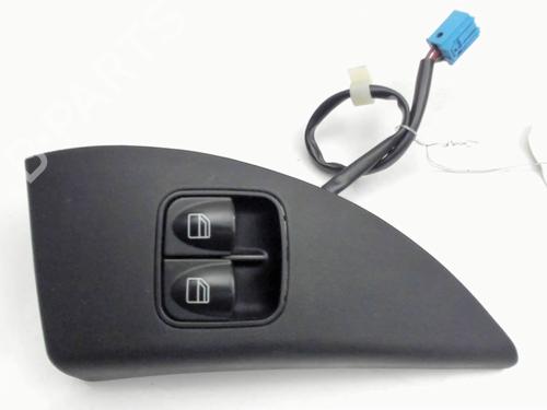 Raamschakelaar links voor MERCEDES-BENZ C-CLASS Coupe (CL203) C 220 CDI (203.708) (150 hp) 31679448