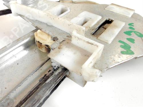 Rudehejsemekanisme ventre foran SUZUKI WAGON R+ Hatchback (EM) 1.0 (RC410, SR410, SR412) | BP20425503C22