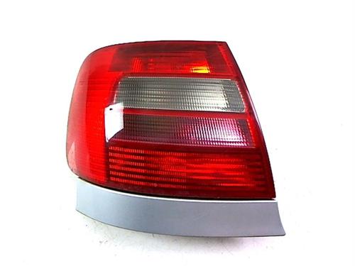 Used Left taillight AUDI A4 B5 (8D2) 1.9 TDI (110 hp) 20465776