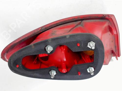 Right taillight ALFA ROMEO 147 (937_) 1.9 JTDM 8V (937.AXD1A, 937.AXU1A, 937.BXU1A) | BP20398438C35 