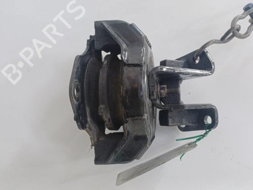 Used Engine mount MITSUBISHI PAJERO III (V7_W, V6_W) 3.2 Di-D (V68W) (160 hp) 20396223