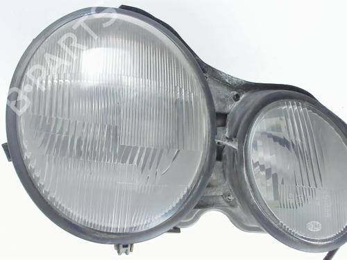 Right headlight MERCEDES-BENZ E-CLASS (W210) E 300 Turbo-D (210.025) | BP20470315C29 