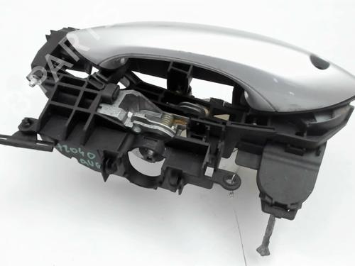 Front left exterior door handle BMW 5 Touring (F11) 520 d | BP20389271C128 