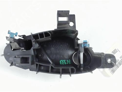 Used Front left interior door handle Front left interior door handle CITROËN XSARA (N1) 1.4 i (75 hp) 27385504 27385504