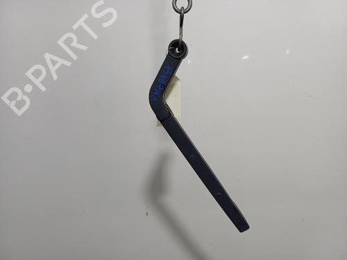Used Rear windshield wiper arm Rear windshield wiper arm 37186989 37186989