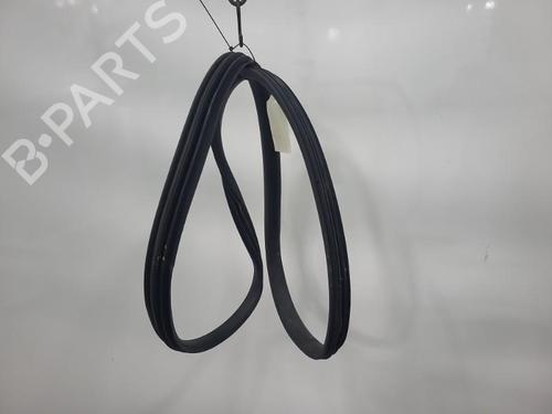 Used Rubber door seal Rubber door seal RENAULT CLIO IV Grandtour (KH_) 1.5 dCi 90 (KHN3, KHN4) (90 hp) 20420511 20420511