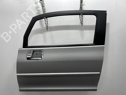 Dør venstre fortil PEUGEOT 1007 (KM_) 1.6 16V (109 hp) 31631342