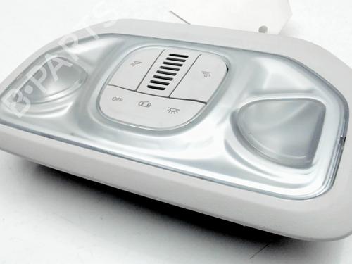 interior-roof-light-fiat-tipo-hatchback-356_-357_-2016-32396599 main image