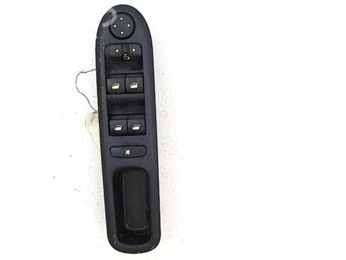 Used Left front window switch PEUGEOT 407 SW (6E_, 6D_) 1.6 HDi 110 (109 hp) 20449206