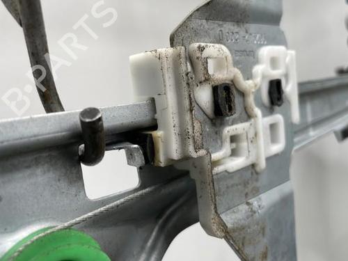 Used Rear right window mechanism Rear right window mechanism PEUGEOT 5008 (0U_, 0E_) 1.6 HDi (110 hp) 20389325 20389325