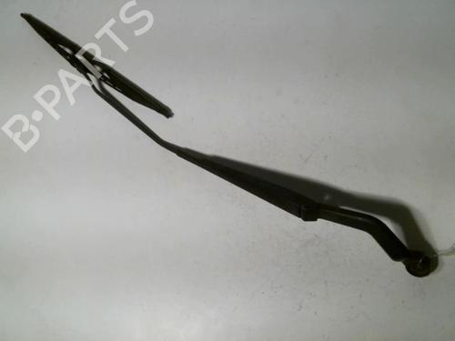 Used Front windshield wiper arm NISSAN ALMERA II (N16) 1.5 (90 hp) 20475631