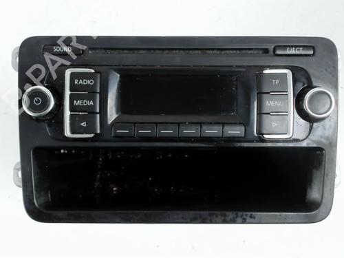 Used Radio VW POLO V (6R1, 6C1) 1.6 TDI (90 hp) 25773837