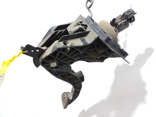 Used Clutch pedal Clutch pedal 39486574 39486574