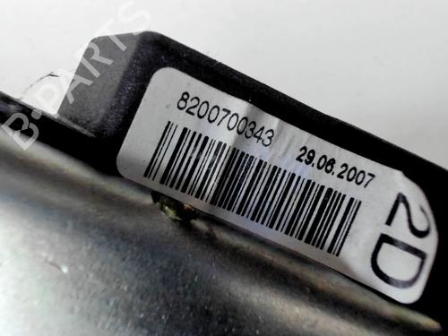 rear-right-seatbelt-renault-kangoo-kc01_-1997-31217684 main image