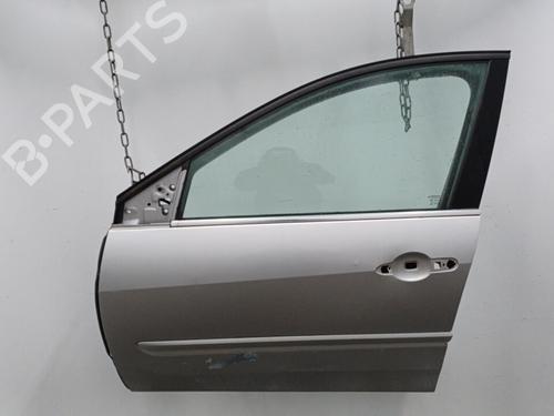 Used Left front door Left front door 20428141 20428141