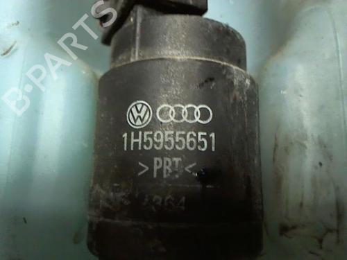 Windscreen washer tank VW PASSAT B3/B4 (3A2, 35I) 1.9 TDI | BP20457857C113 