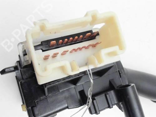 Used Switch Switch TOYOTA AVENSIS VERSO (_M2_) 2.0 D (CLM20_, CLM20R) (116 hp) 21009721 21009721