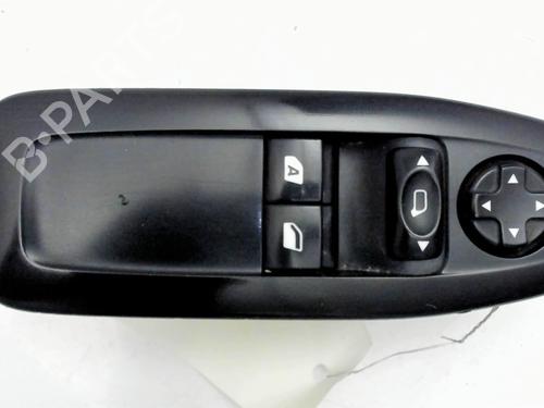 Used Left front window switch Left front window switch PEUGEOT 208 I (CA_, CC_) 1.4 HDi (68 hp) 33894781 33894781