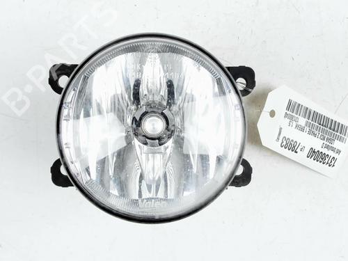 Used Right front fog light Right front fog light 39228859 39228859