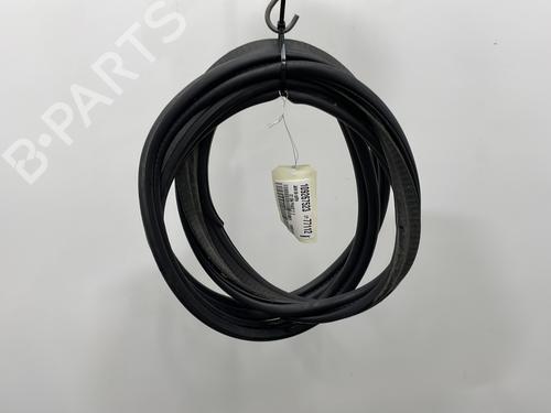 Used Rubber door seal BMW X1 (E84) sDrive 18 d (143 hp) 27572197