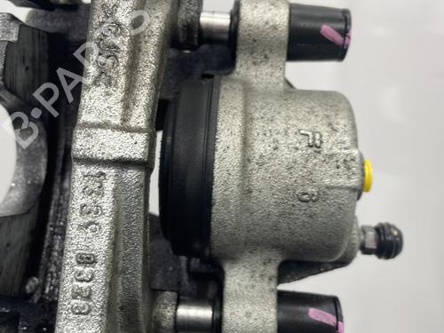 Used Right front brake caliper Right front brake caliper TOYOTA YARIS (_P21_, _PA1_, _PH1_) 1.5 Hybrid (MXPH10, MXPH11) (116 hp) 22607222 22607222