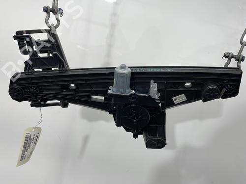 Used Rear right window mechanism Rear right window mechanism PEUGEOT 2008 II (UD_, US_, UY_, UJ_, UR_, UC_) 1.5 BlueHDI 130 (131 hp) 29921842 29921842