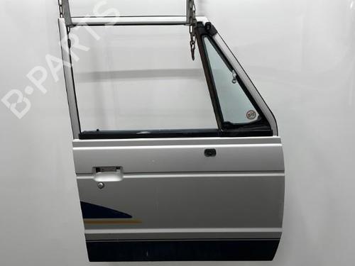 Used Right front door MITSUBISHI PAJERO I (L04_G, L14_G) 2.5 TD (L044G, L049G) (95 hp) 21207366