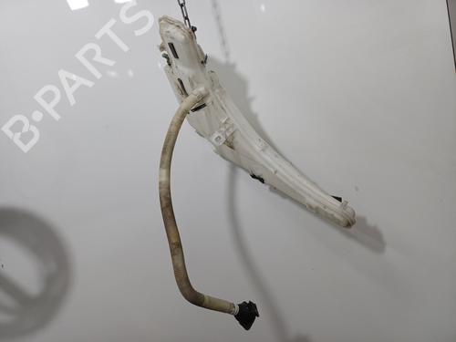 Used Windscreen washer tank Windscreen washer tank BMW 1 Coupe (E82) 118 d (143 hp) 36149938 36149938