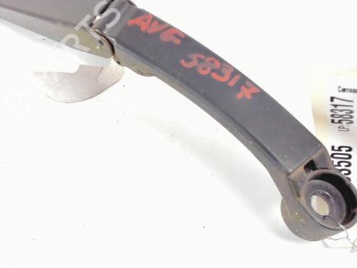 Used Front windshield wiper arm Front windshield wiper arm 20427762 20427762
