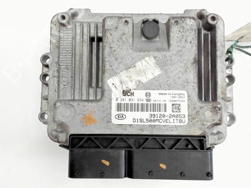 Used Engine control unit (ECU) KIA SPORTAGE III (SL) 1.7 CRDi (116 hp) 31871465