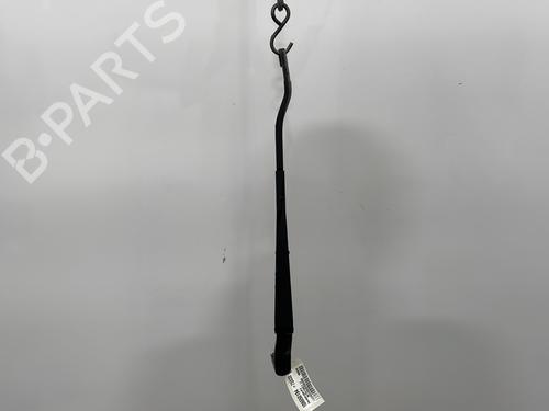 Used Front windshield wiper arm HYUNDAI MATRIX (FC) 1.5 CRDi VGT (110 hp) 26586265