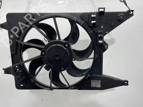 Used Radiator fan Radiator fan DACIA SANDERO 1.5 dCi (88 hp) 33559878 33559878