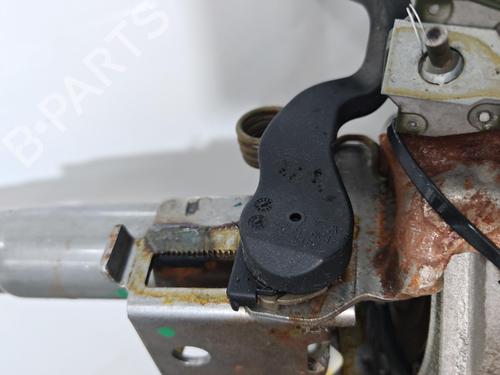 Used Steering column Steering column 39138837 39138837