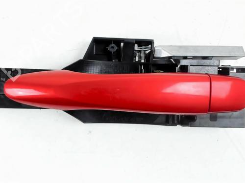 venstre-bagtil-udvendigt-handtag-renault-kadjar-ha_-hl_-2015-32138733 main image