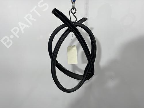 rubber-door-seal-toyota-yaris-_p1_-1999-2000-2001-2002-2003-2004-2005-30603056 main image