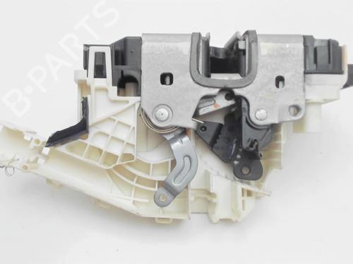 Used Front left lock Front left lock MERCEDES-BENZ GLK-CLASS (X204) 200 CDI (204.901) (143 hp) 20389680 20389680