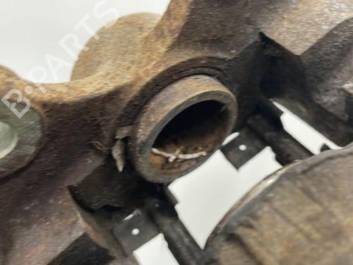 Used Right rear brake caliper Right rear brake caliper LAND ROVER RANGE ROVER I 2.5 TD 4x4 (121 hp) 21240122 21240122