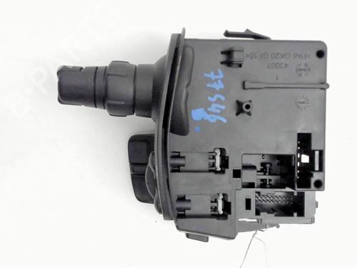 Used Steering column stalk RENAULT CLIO III (BR0/1, CR0/1) 1.5 dCi (C/BR0G, C/BR1G) (68 hp) 27982524