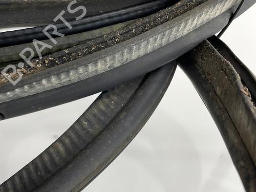 Rubber door seal RENAULT TRAFIC III Van (FG_) 1.6 dCi 90 (FGME) | BP25122600C142 