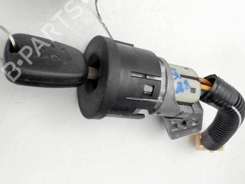Used Ignition barrel Ignition barrel PEUGEOT 107 (PM_, PN_) 1.0 (68 hp) 40224429 40224429