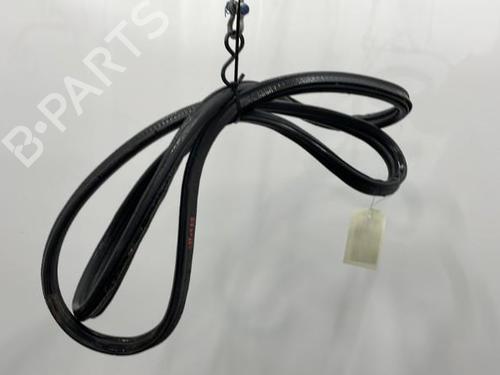 Used Rubber door seal BMW 1 (E87) 118 d (143 hp) 20463447
